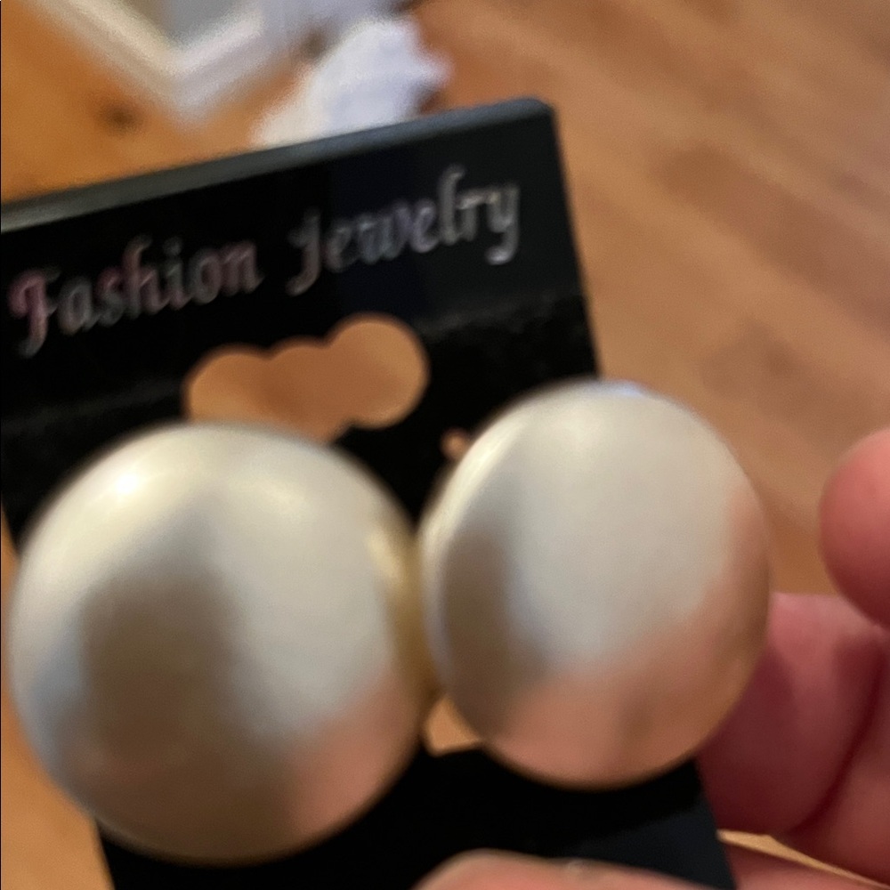 Fashion Jewelry Radiant white clip Earrings